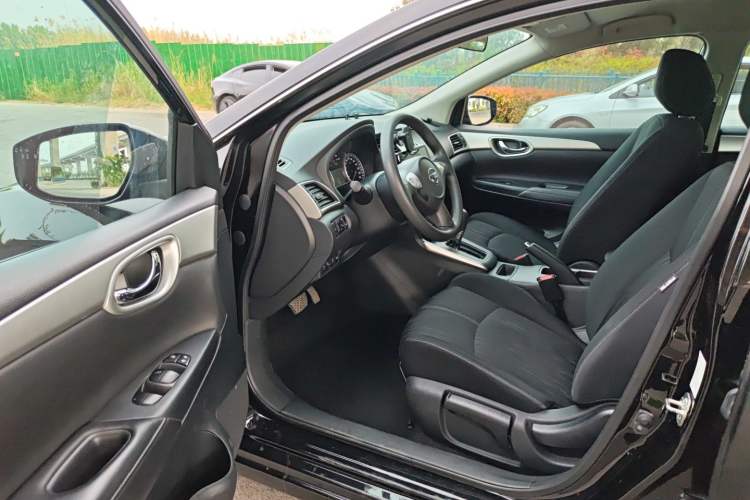 Used Nissan Sylphy 2024 Classic 1.6XE CVT Comfort Edition Driver Seat