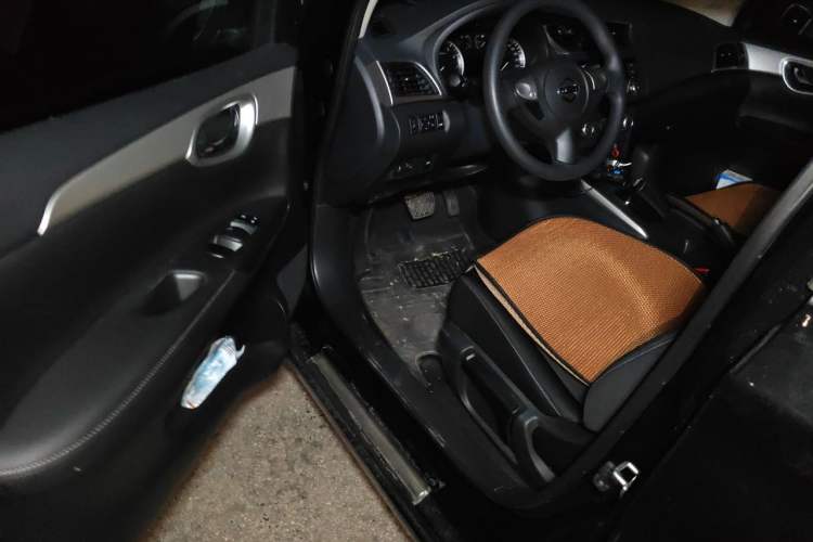 Used Nissan Sylphy 2024 Facelifted Three Classic 1.6XE CVT Comfort Edition Driver Seat