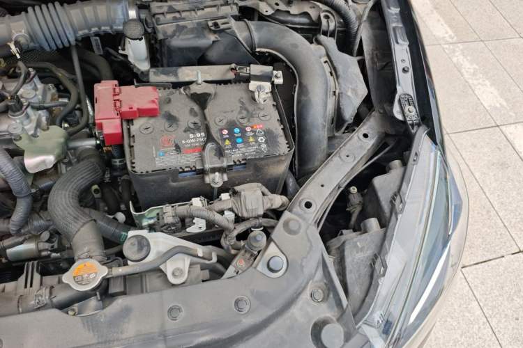 Used Nissan Sylphy 2024 Classic 1.6XL CVT Luxury Edition Engine Bay Left