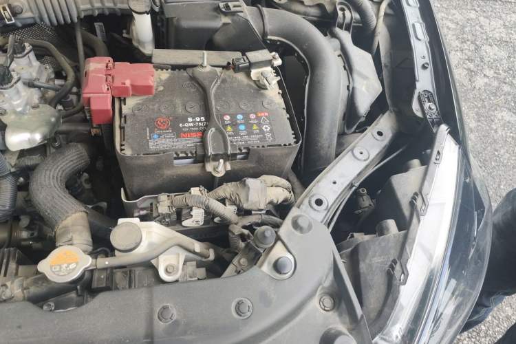 Used Nissan Sylphy 2024 Classic 1.6XE CVT Comfort Edition Engine Bay Left
