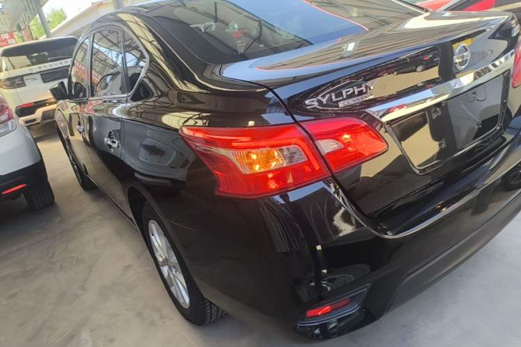 Used Nissan Sylphy 2024 Classic 1.6XE CVT Comfort Edition Exterior 2