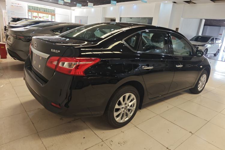 Used Nissan Sylphy 2024 Facelifted Three Classic 1.6XE CVT Comfort Edition Exterior 2