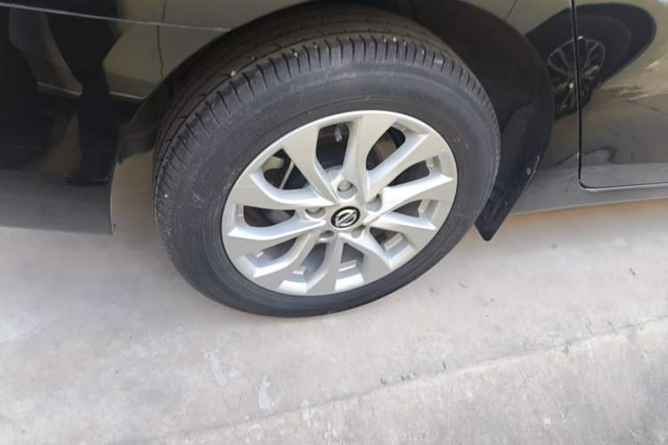 Used Nissan Sylphy 2024 Classic 1.6XE CVT Comfort Edition Exterior 5