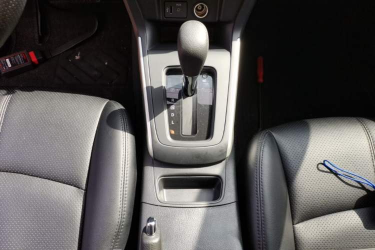 Used Nissan Sylphy 2024 Classic 1.6XE CVT Comfort Edition Gear Lever