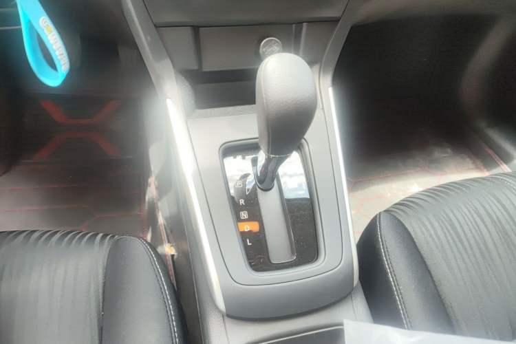Used Nissan Sylphy 2024 Facelifted Three Classic 1.6XE CVT Comfort Edition Gear Lever