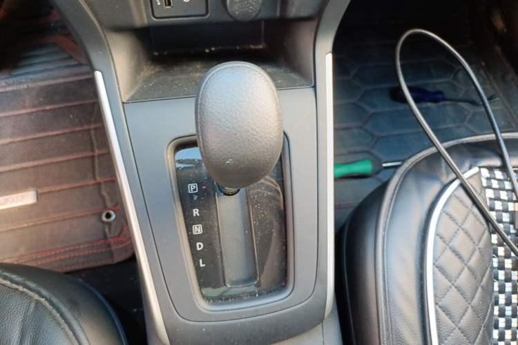 Used Nissan Sylphy 2024 Classic 1.6XE CVT Comfort Edition Gear Lever