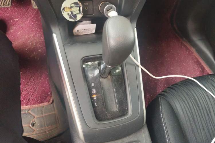 Used Nissan Sylphy 2024 Classic 1.6XE CVT Comfort Edition Gear Lever