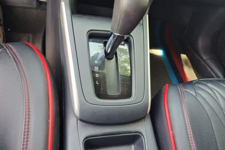Used Nissan Sylphy 2024 Revised Version Classic 1.6XE CVT Comfort Edition Gear Lever