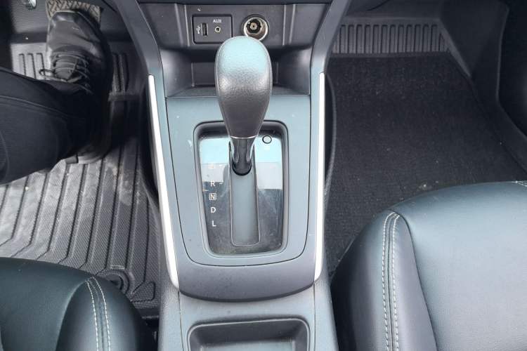 Used Nissan Sylphy 2024 Classic 1.6XE CVT Comfort Edition Gear Lever