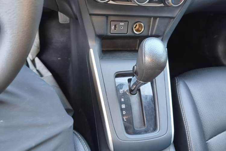 Used Nissan Sylphy 2024 Classic 1.6XE CVT Comfort Edition Gear Lever