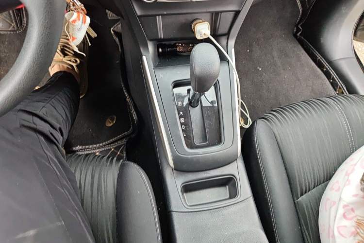 Used Nissan Sylphy 2024 Restyled Version 2 Classic 1.6XE CVT Comfort Edition Gear Lever