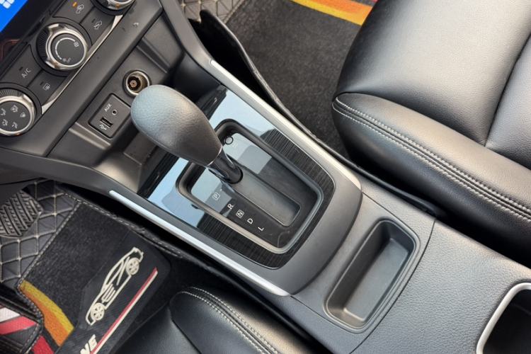 Used Nissan Sylphy 2024 Classic 1.6XE CVT Comfort Edition Gear Lever