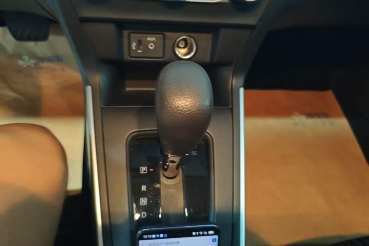 Used Nissan Sylphy 2024 Classic 1.6XE CVT Comfort Edition Gear Lever