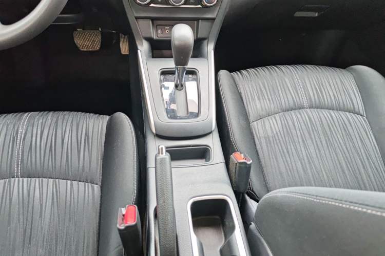 Used Nissan Sylphy 2024 Classic 1.6XE CVT Comfort Edition Gear Lever