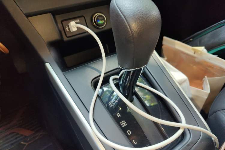 Used Nissan Sylphy 2024 Classic 1.6XE CVT Comfort Edition Gear Lever