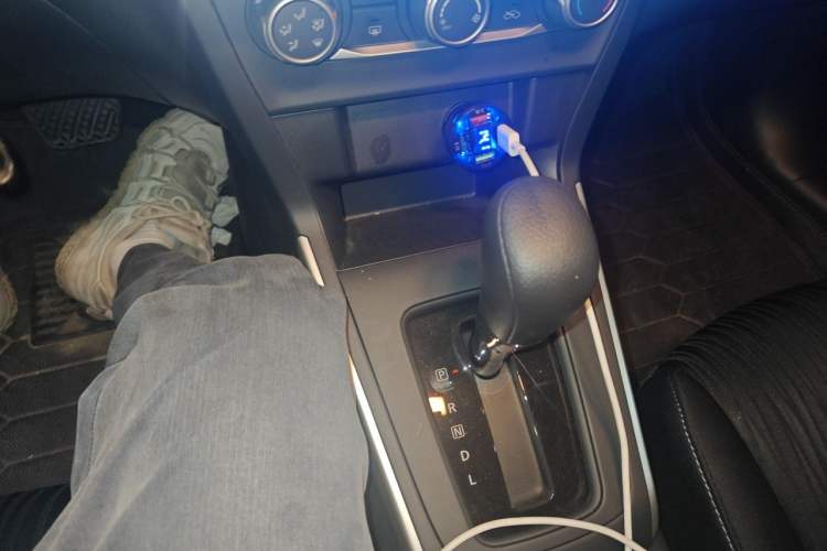 Used Nissan Sylphy 2024 Classic 1.6XE CVT Comfort Edition Gear Lever