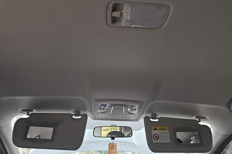 Used Nissan Sylphy 2024 Classic 1.6XE CVT Comfort Edition Headliner