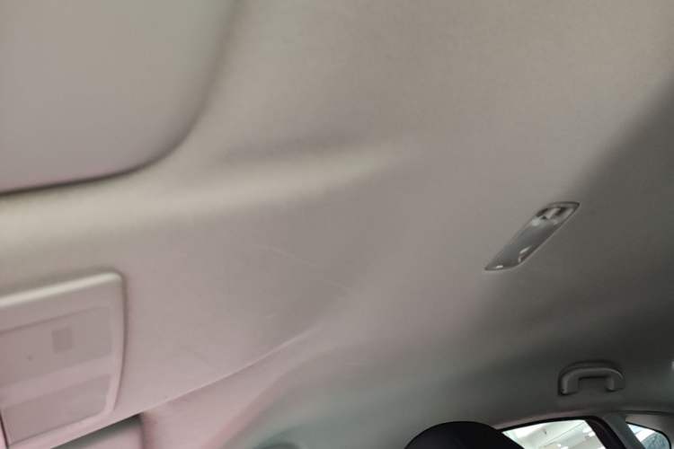 Used Nissan Sylphy 2024 Facelifted Three Classic 1.6XE CVT Comfort Edition Headliner