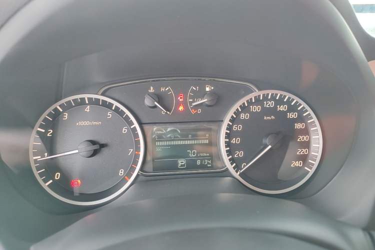 Used Nissan Sylphy 2024 Restyled Version 2 Classic 1.6XE CVT Comfort Edition Instrument Cluster