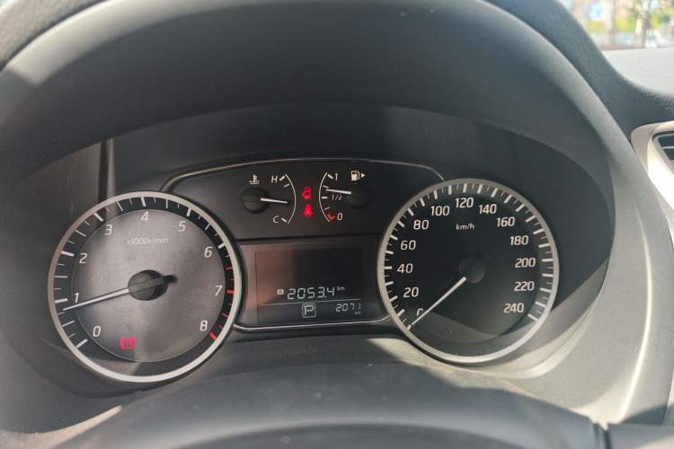 Used Nissan Sylphy 2024 Facelifted Three Classic 1.6XE CVT Comfort Edition Instrument Cluster