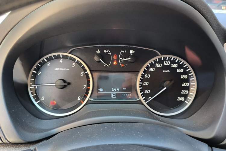 Used Nissan Sylphy 2024 Facelifted Three Classic 1.6XE CVT Comfort Edition Instrument Cluster