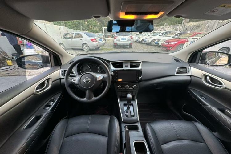 Used Nissan Sylphy 2024 Classic 1.6XE+ CVT Large-Screen Version Interior 3