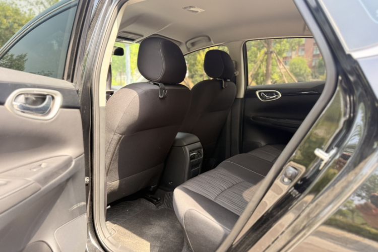 Used Nissan Sylphy 2024 Facelifted Three Classic 1.6XE CVT Comfort Edition Interior 4