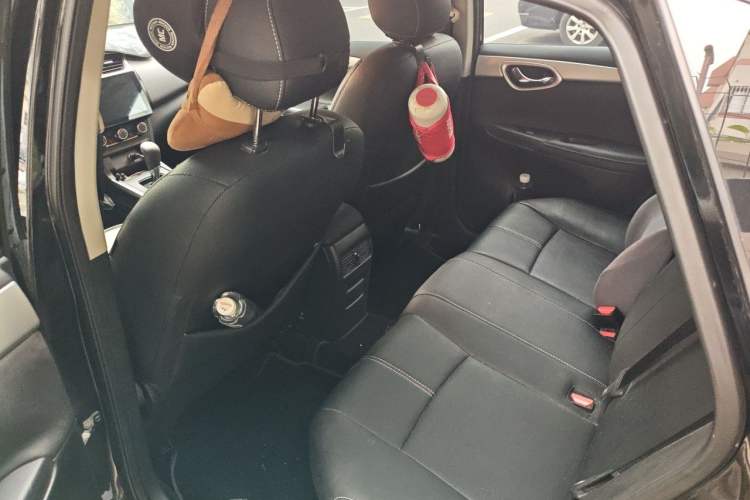 Used Nissan Sylphy 2024 Revised Version Classic 1.6XE CVT Comfort Edition Interior 4