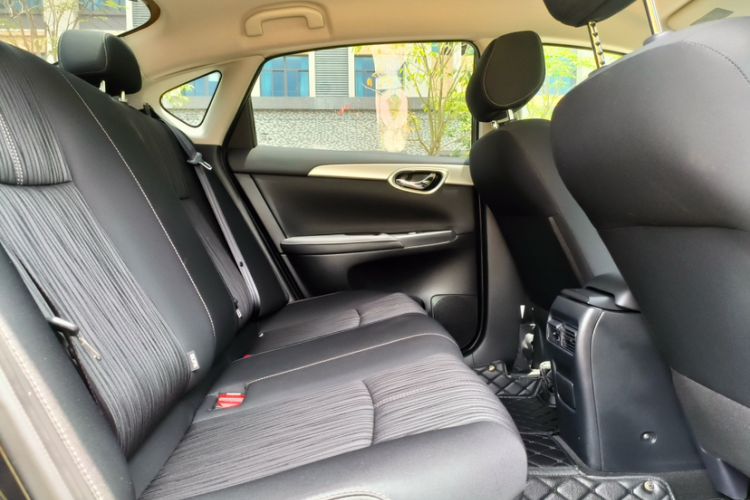 Used Nissan Sylphy 2024 Classic 1.6XE CVT Comfort Edition Interior 5