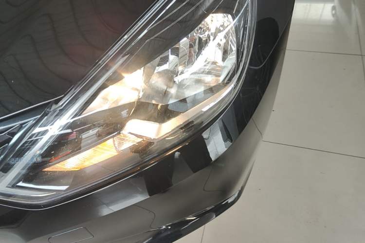 Used Nissan Sylphy 2024 Classic 1.6XE CVT Comfort Edition Left Front Headlight