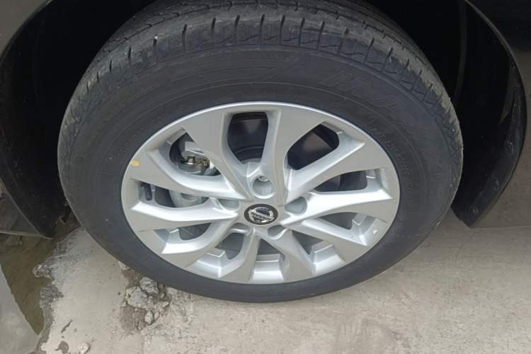 Used Nissan Sylphy 2024 Revised Version Classic 1.6XE CVT Comfort Edition Left Front Wheel Hub