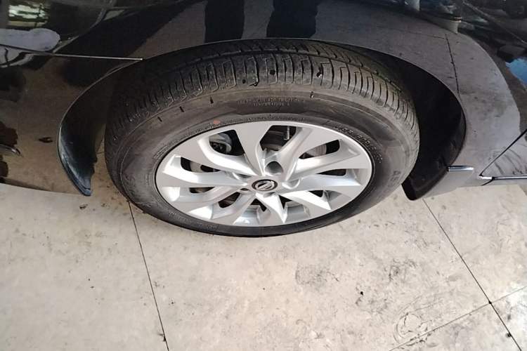 Used Nissan Sylphy 2024 Classic 1.6XE CVT Comfort Edition Left Front Wheel Hub