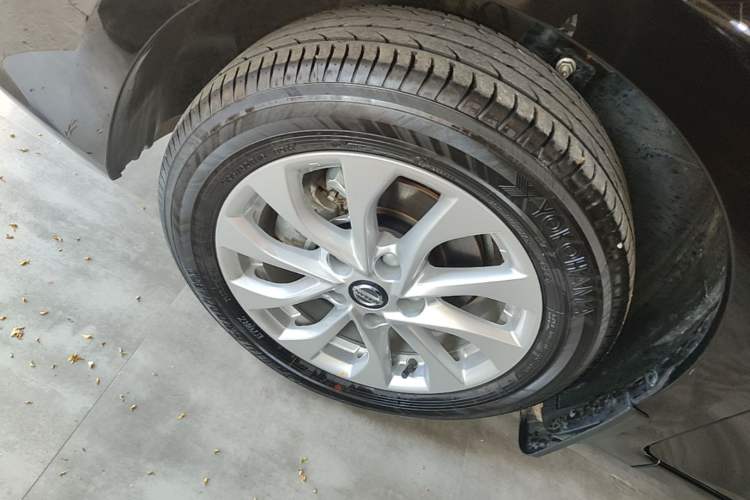 Used Nissan Sylphy 2024 Facelifted Three Classic 1.6XE CVT Comfort Edition Left Front Wheel Hub