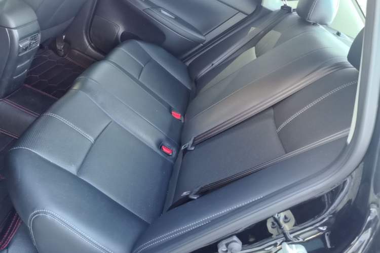 Used Nissan Sylphy 2024 Classic 1.6XE+ CVT Large-Screen Version Left Rear Seat