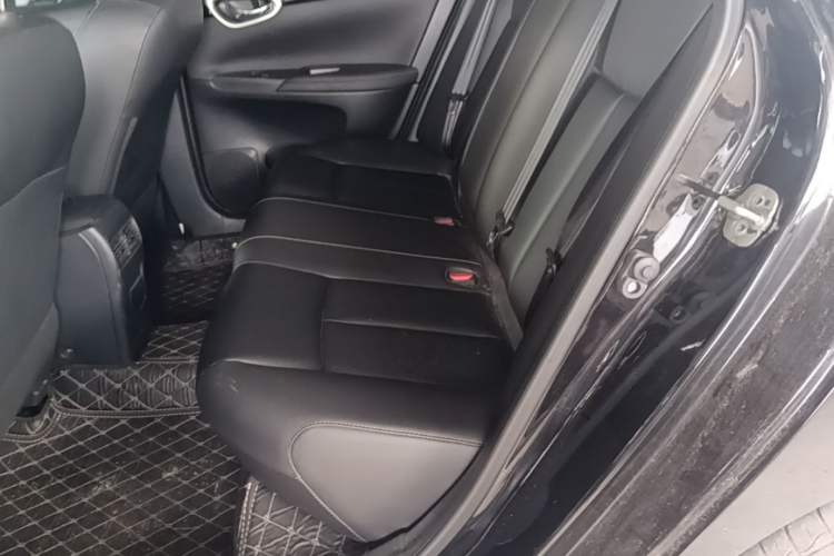 Used Nissan Sylphy 2024 Classic 1.6XL CVT Luxury Edition Left Rear Seat