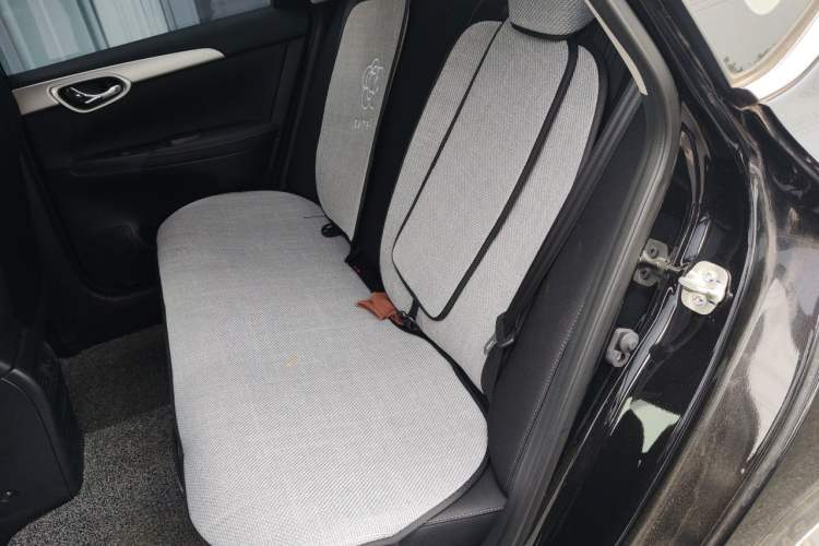Used Nissan Sylphy 2024 Restyled Version 2 Classic 1.6XE CVT Comfort Edition Left Rear Seat