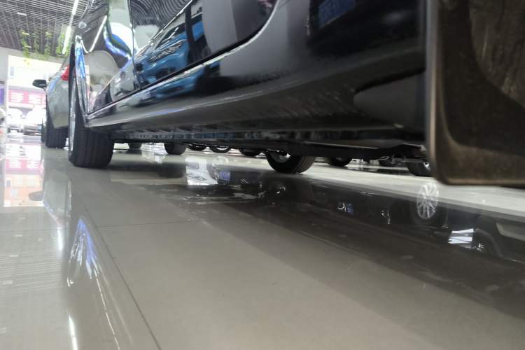 Used Nissan Sylphy 2024 Facelifted Three Classic 1.6XE CVT Comfort Edition Left Side Sill
