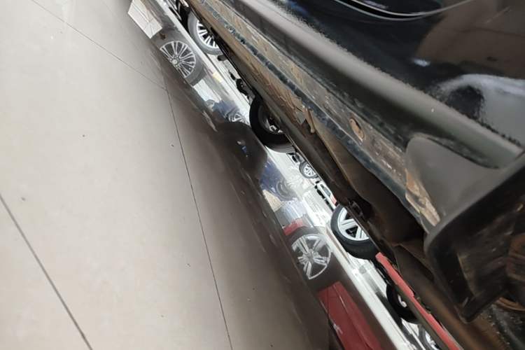 Used Nissan Sylphy 2024 Facelifted Three Classic 1.6XE CVT Comfort Edition Left Side Sill