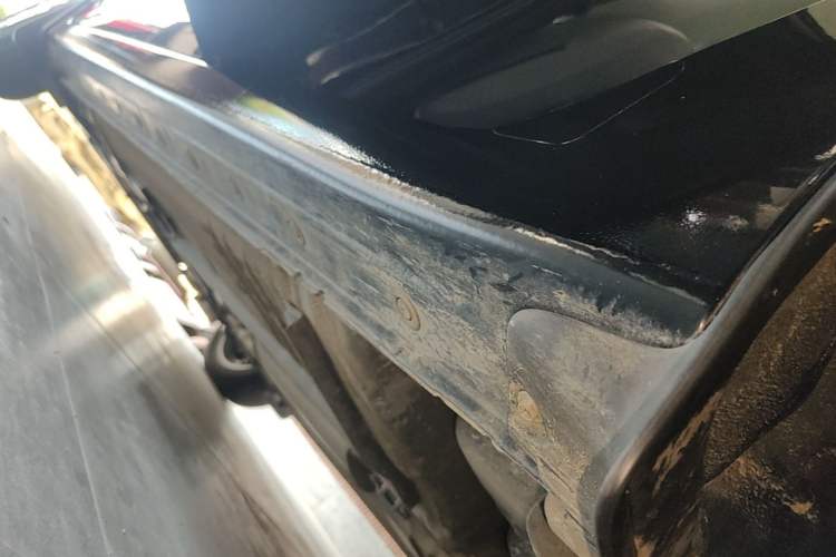 Used Nissan Sylphy 2024 Facelifted Three Classic 1.6XE CVT Comfort Edition Left Side Sill