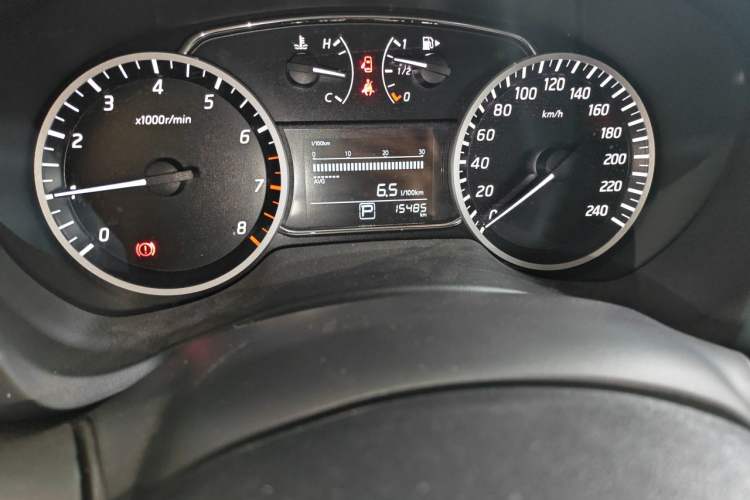 Used Nissan Sylphy 2024 Facelifted Three Classic 1.6XE CVT Comfort Edition Odometer Close Up