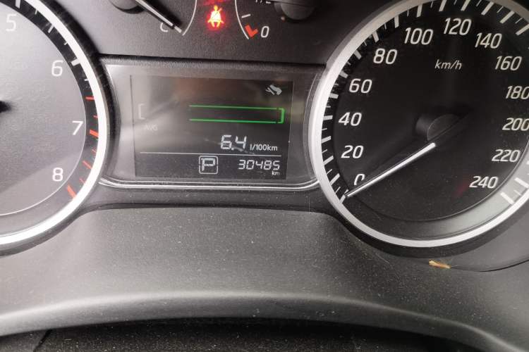 Used Nissan Sylphy 2024 Classic 1.6XE CVT Comfort Edition Odometer Close Up