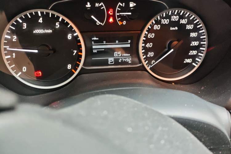 Used Nissan Sylphy 2024 Revised Version Classic 1.6XE CVT Comfort Edition Odometer Close Up