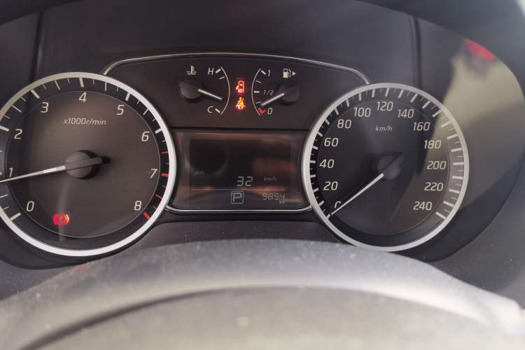 Used Nissan Sylphy 2024 Restyled Version 2 Classic 1.6XE CVT Comfort Edition Odometer Close Up