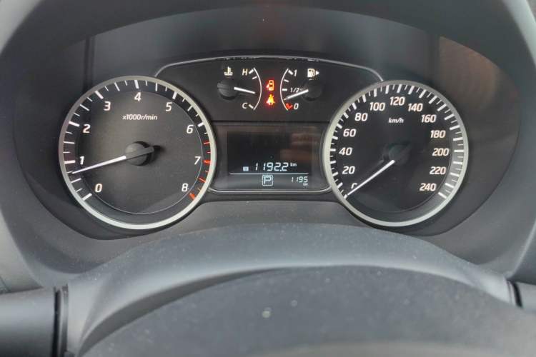 Used Nissan Sylphy 2024 Facelifted Three Classic 1.6XE CVT Comfort Edition Odometer Close Up
