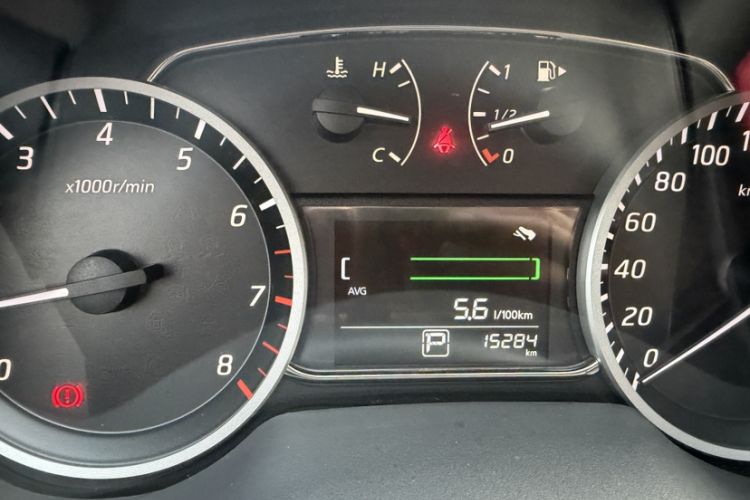 Used Nissan Sylphy 2024 Classic 1.6XE CVT Comfort Edition Odometer Close Up