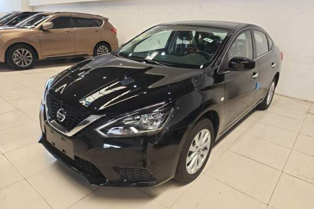 Ojetý Nissan Sylphy 2024 Facelifted Three Classic 1.6XE CVT Comfort Edition