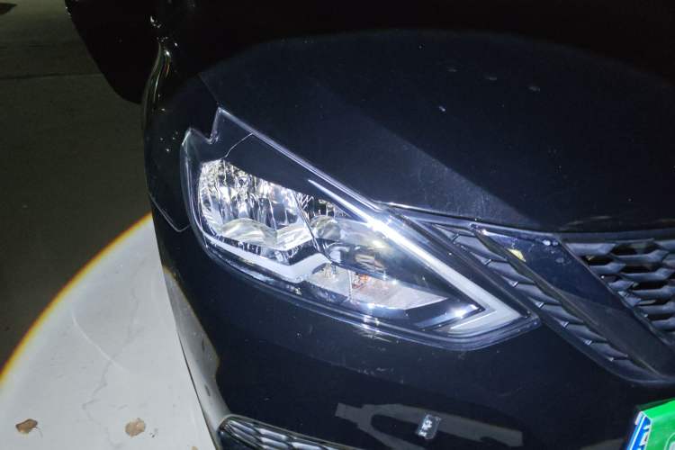Used Nissan Sylphy 2024 Classic 1.6XE CVT Comfort Edition Right Front Headlight