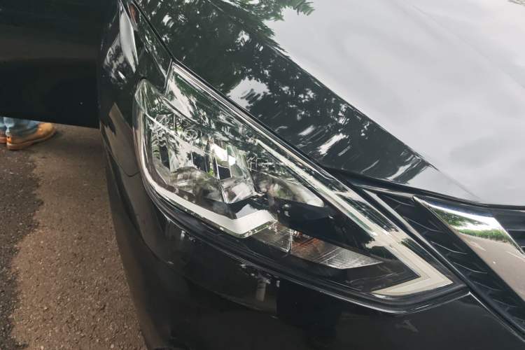 Used Nissan Sylphy 2024 Classic 1.6XL CVT Luxury Edition Right Front Headlight