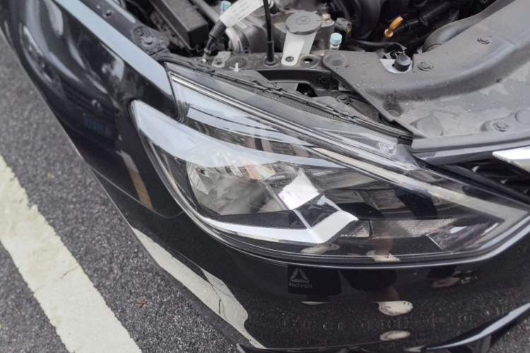 Used Nissan Sylphy 2024 Classic 1.6XE CVT Comfort Edition Right Front Headlight