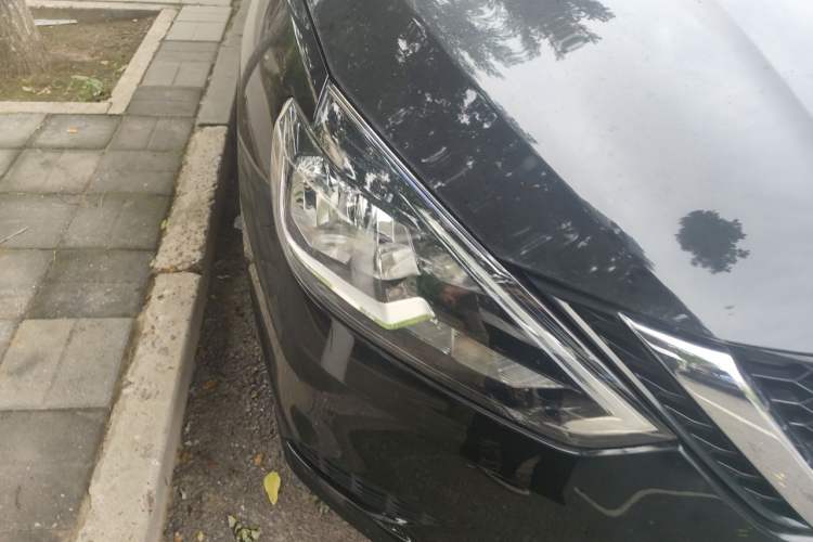 Used Nissan Sylphy 2024 Classic 1.6XE CVT Comfort Edition Right Front Headlight